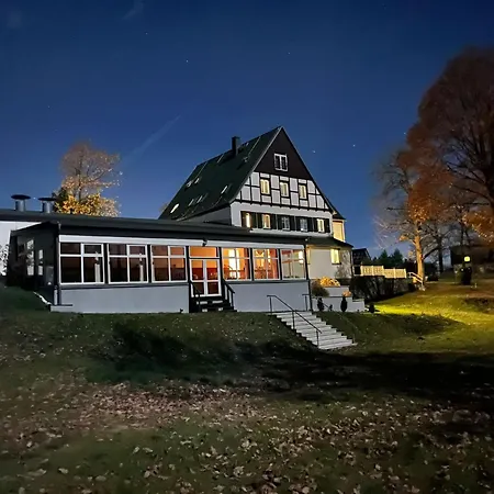 Il Castello - Walderholung * Hohndorf (Erzgebirgskreis)